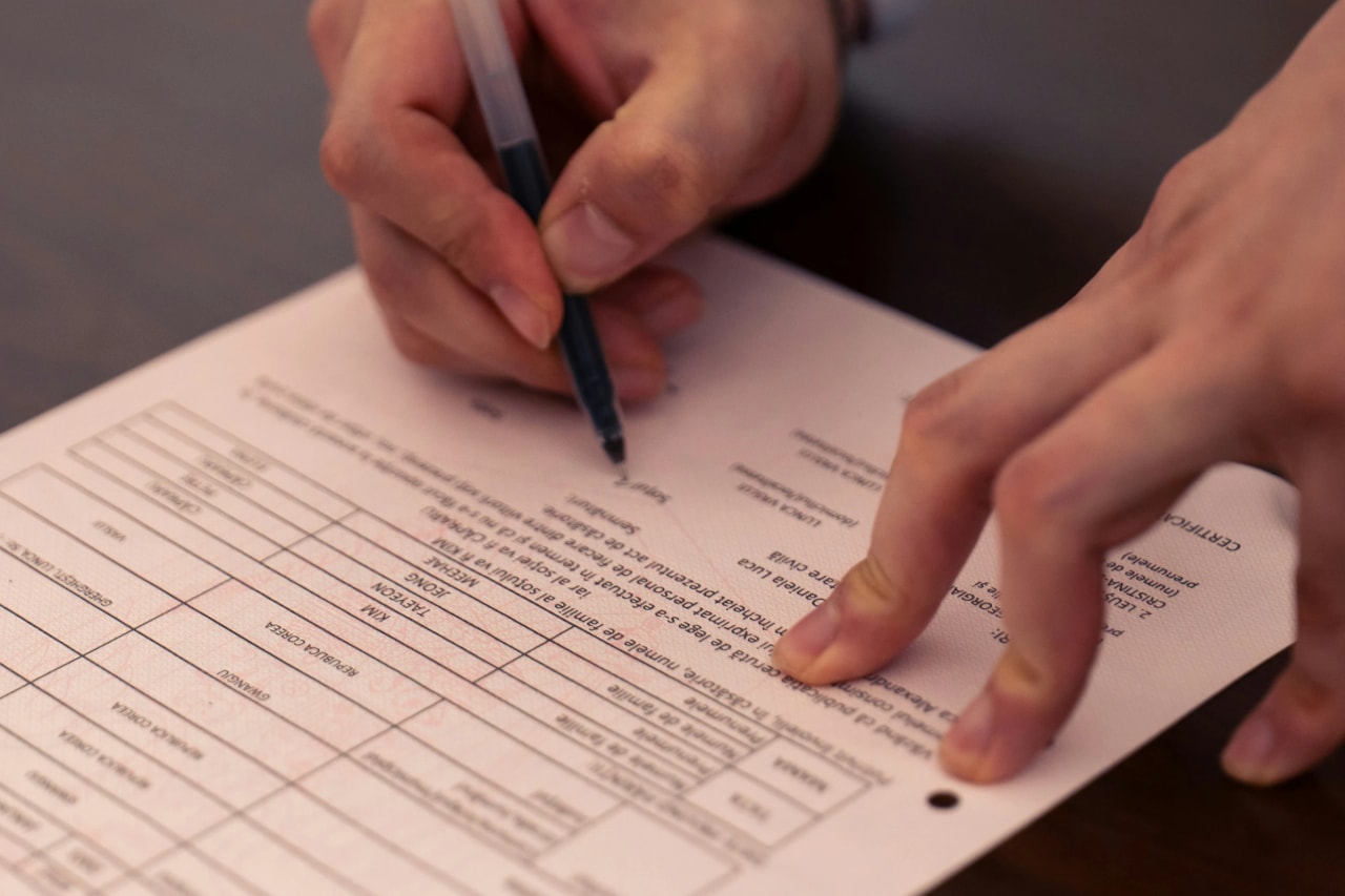 Student filling in a college application form